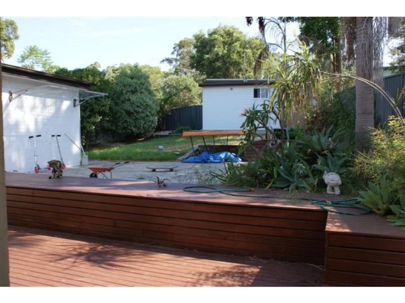 11 Wattle  Cres, Phegans Bay NSW 2256