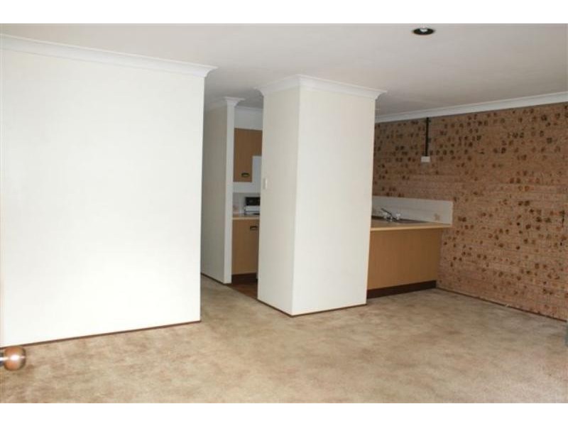 3/166 Albany St, East Gosford NSW 2250