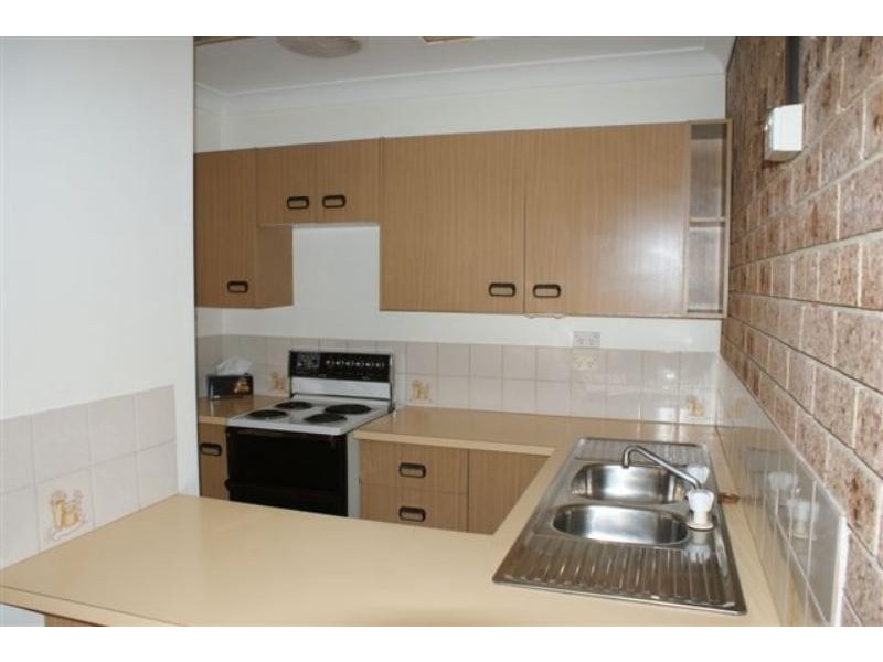 3/166 Albany St, East Gosford NSW 2250