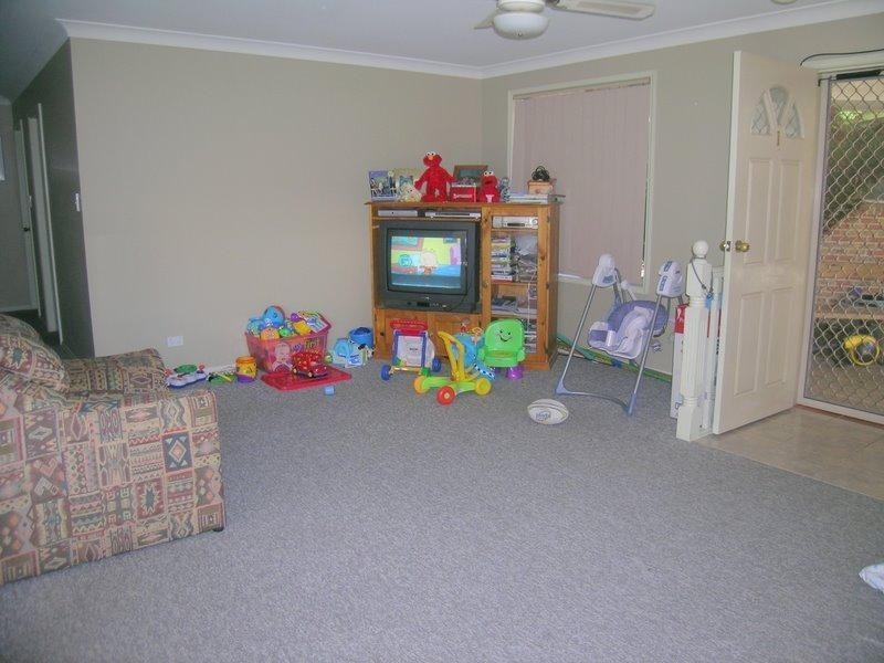 10a Mangrove  Rd, Narara NSW 2250