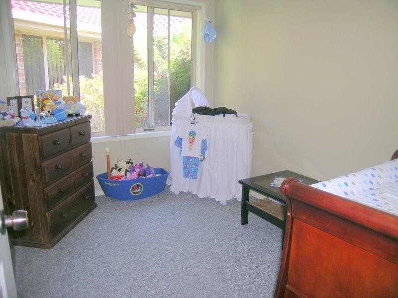 10a Mangrove  Rd, Narara NSW 2250