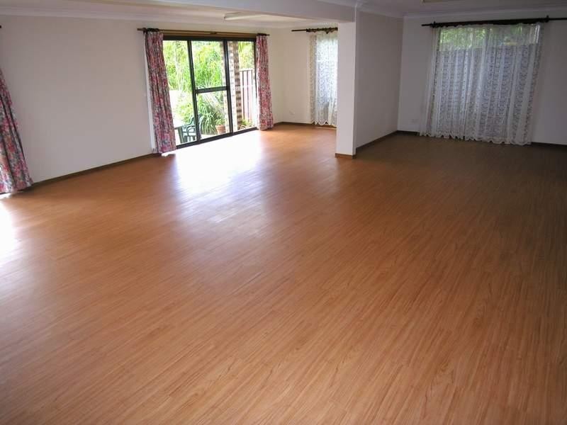 21 Edgewater Rd, Green Point NSW 2251