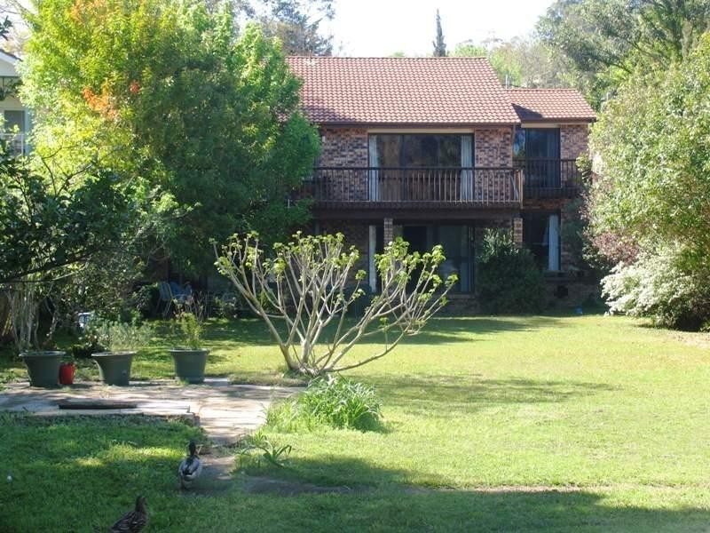 21 Edgewater Rd, Green Point NSW 2251