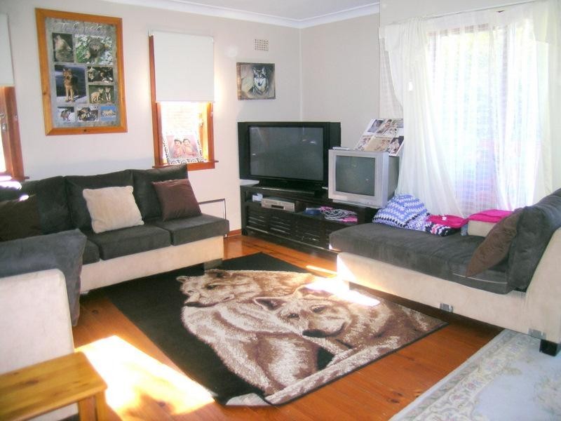 10 Huon Pl, Springfield NSW 2250