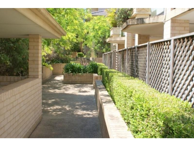 10/49-51 Dwyer St, North Gosford NSW 2250