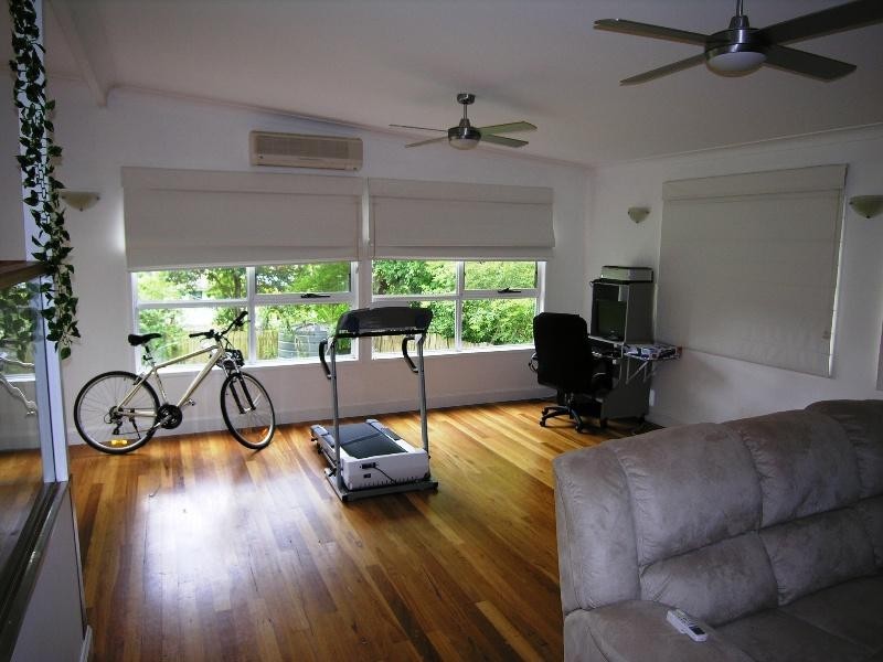 246 Gertrude St, North Gosford NSW 2250