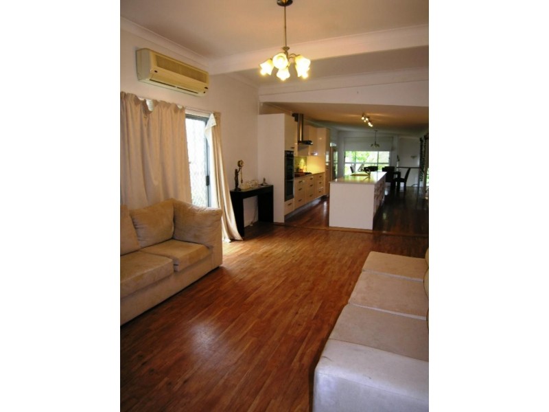 246 Gertrude St, North Gosford NSW 2250