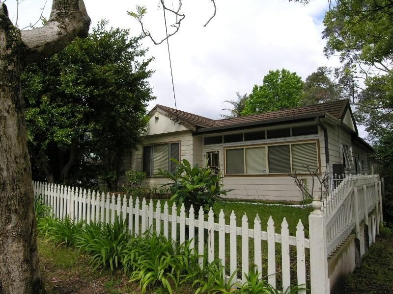 246 Gertrude St, North Gosford NSW 2250