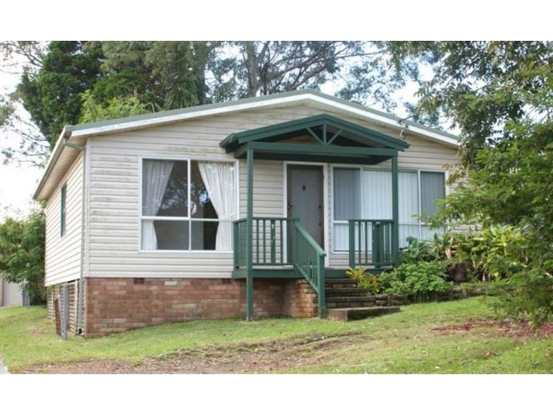 11 Newling  St, Niagara Park NSW 2250