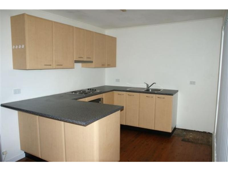 11 Newling  St, Niagara Park NSW 2250