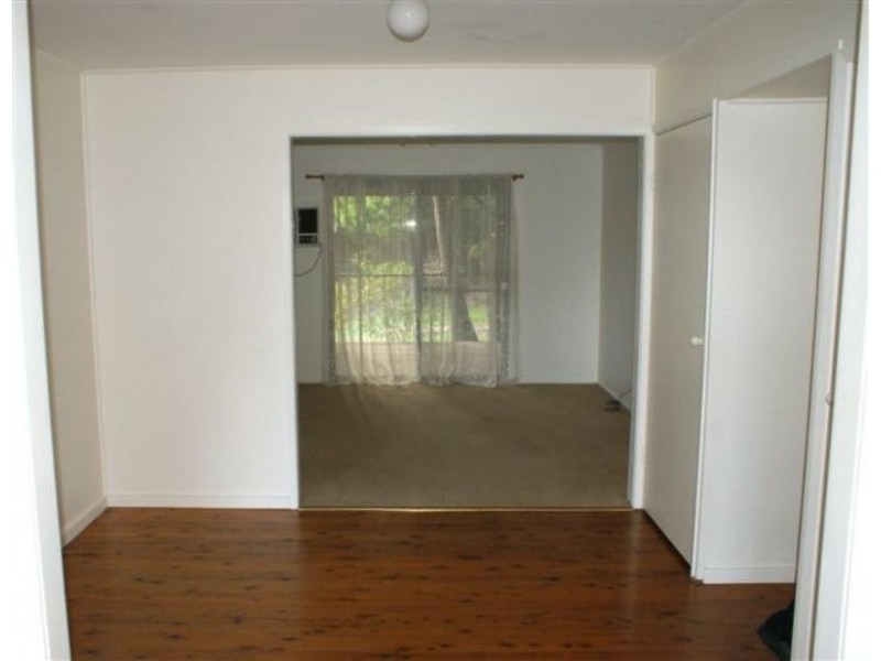 11 Newling  St, Niagara Park NSW 2250