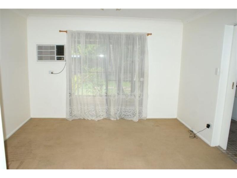 11 Newling  St, Niagara Park NSW 2250