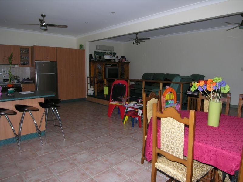 51 Oaklands  Ave, The Entrance NSW 2261