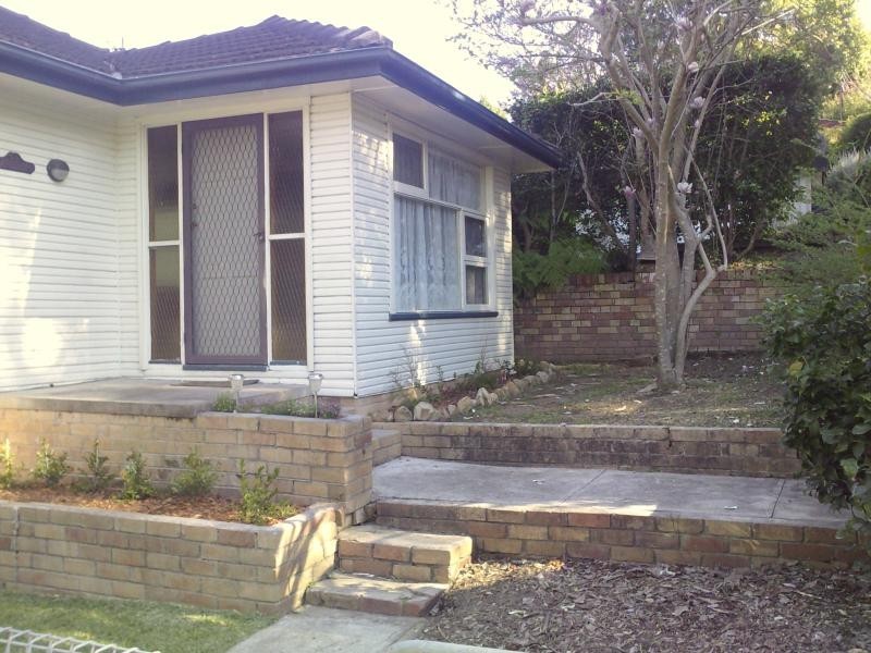 43 Lushington St, East Gosford NSW 2250