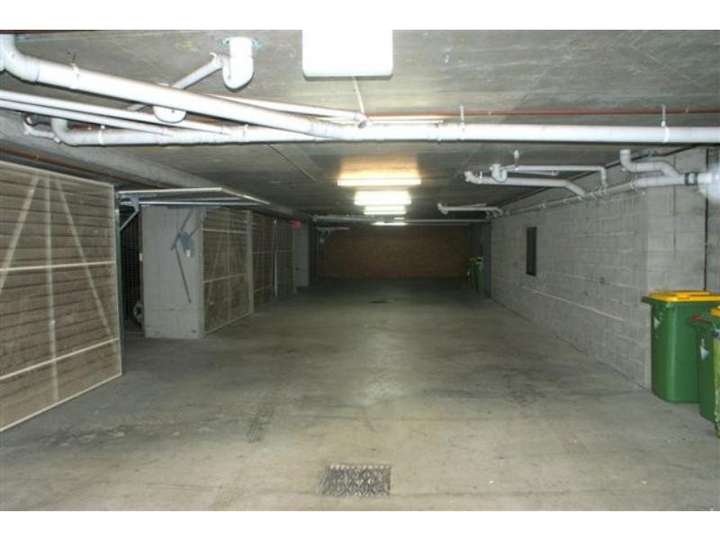 4/8 Bent St, Gosford NSW 2250