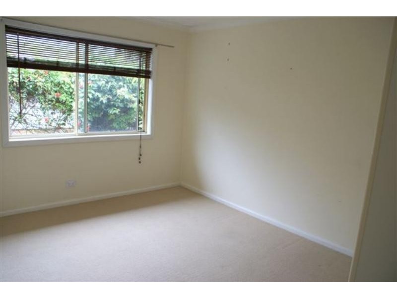2/10 Sinclair St, Gosford NSW 2250