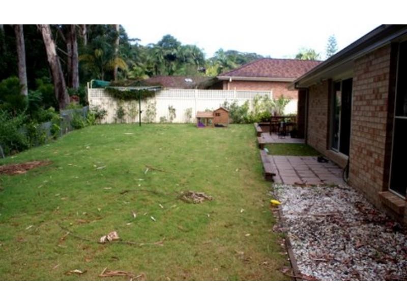 2/25 Bradys Gully Rd, North Gosford NSW 2250