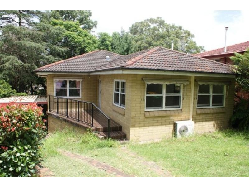 8 Opala  Ave, Wyoming NSW 2250