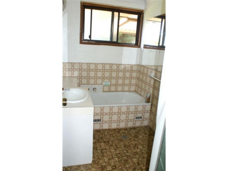 773 Pacific  Hwy, Niagara Park NSW 2250