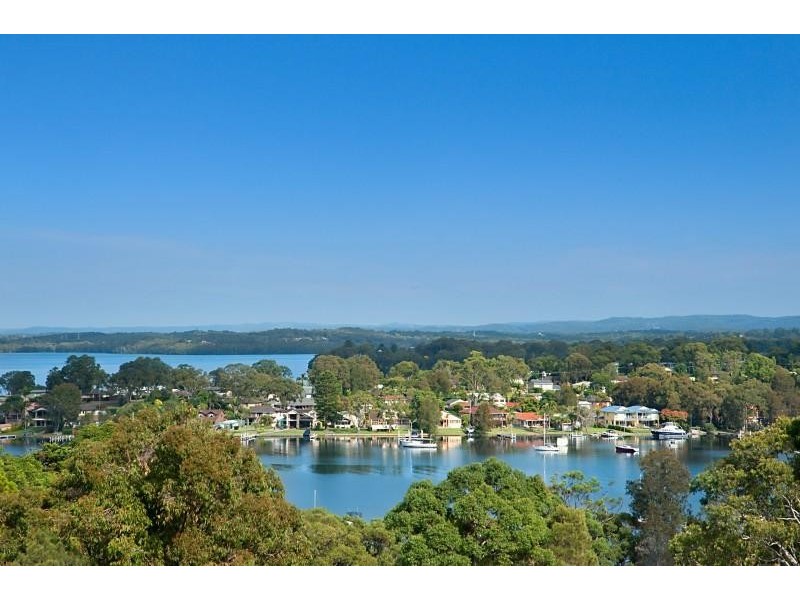 60  Hillcrest Rd, Mirrabooka NSW 2264