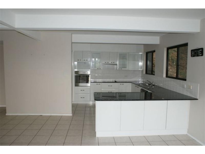 99 Neera Rd, Umina Beach NSW 2257