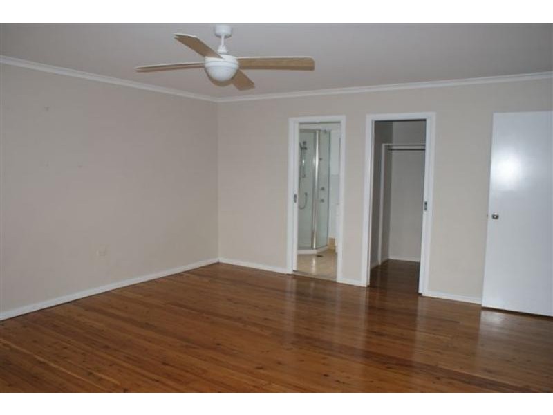 99 Neera Rd, Umina Beach NSW 2257