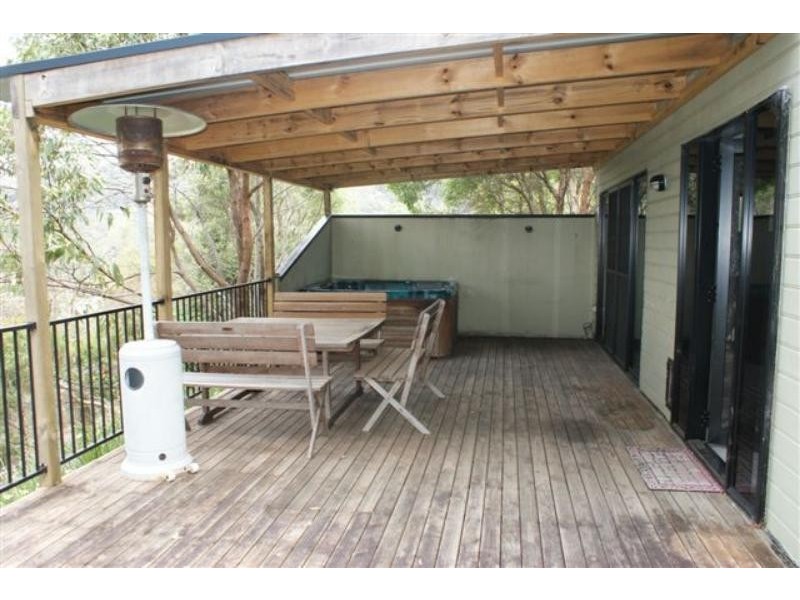 99 Neera Rd, Umina Beach NSW 2257