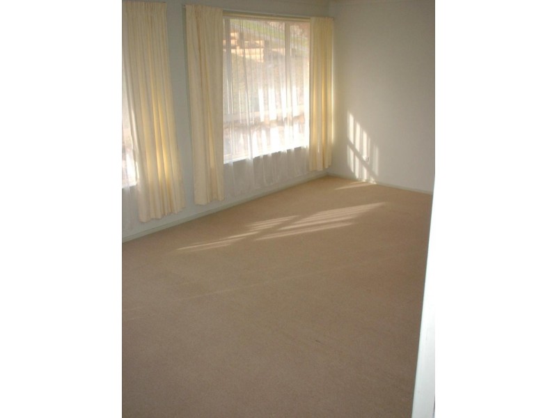73 Malison St, Wyoming NSW 2250