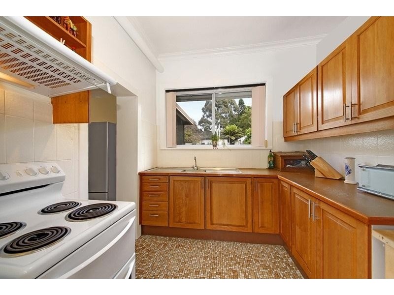 11 Wavell Pde, Earlwood NSW 2206