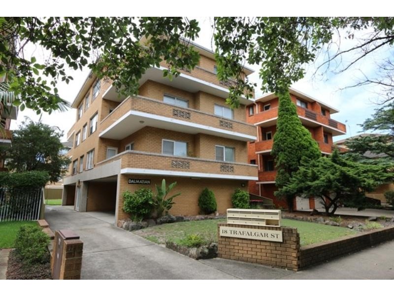2/18 Trafalgar St, Brighton-le-sands NSW 2216