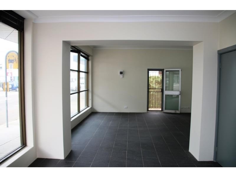 83 Princes Hwy, St Peters NSW 2044