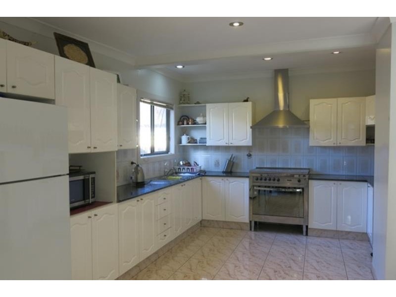 41 Blakesley Rd, South Hurstville NSW 2221