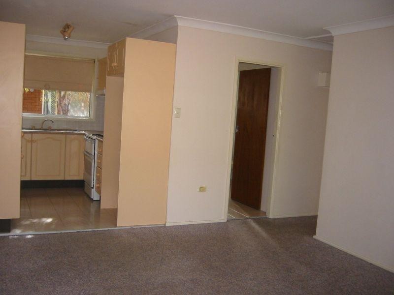 2/67 Donald St, Fairy Meadow NSW 2519