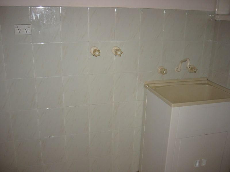 2/67 Donald St, Fairy Meadow NSW 2519