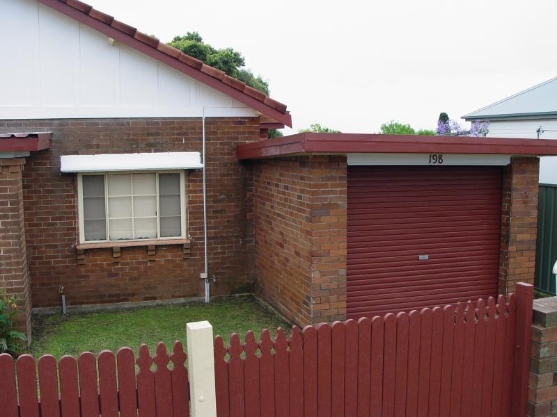 198 Rothery Rd, Corrimal NSW 2518