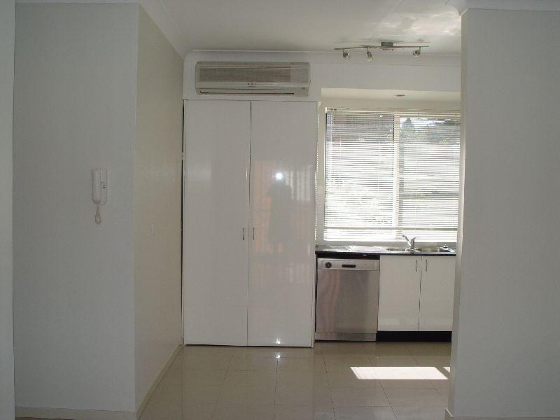 9/31 Kembla St, Wollongong NSW 2500