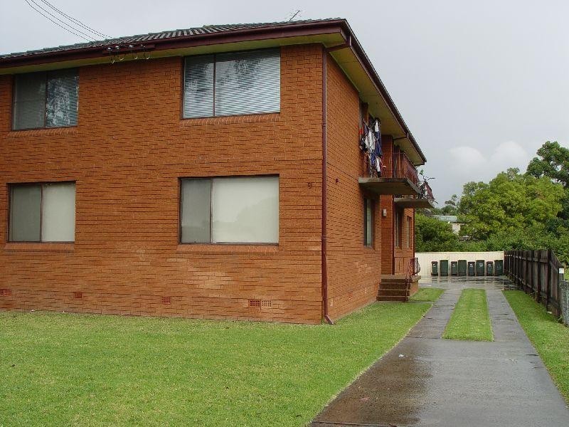 2/9 Anama St, Fairy Meadow NSW 2519
