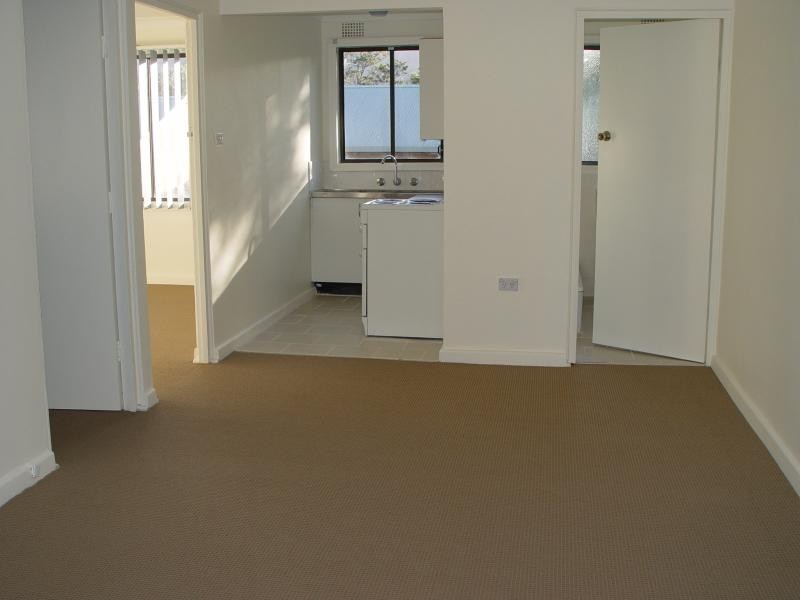 13/10 Kiandra  Rd, Woonona NSW 2517