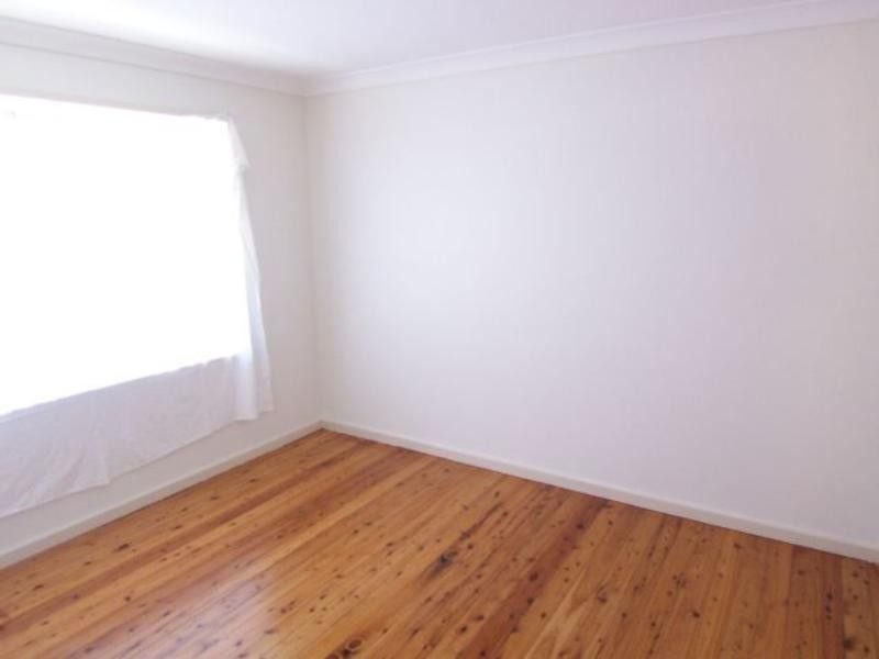 1/57 Lake Entrance Rd, Warilla NSW 2528