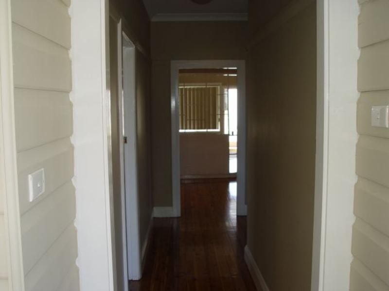 8 Forster St, Port Kembla NSW 2505