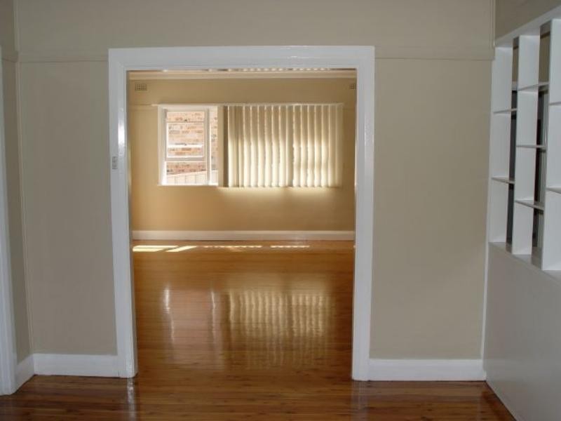 8 Forster St, Port Kembla NSW 2505