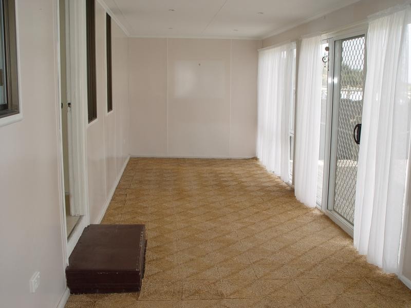 16 Lighthorse Dr, Woonona NSW 2517