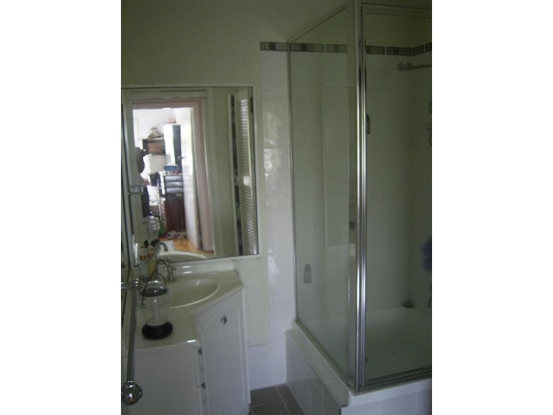 36 Figtree Cres, Figtree NSW 2525