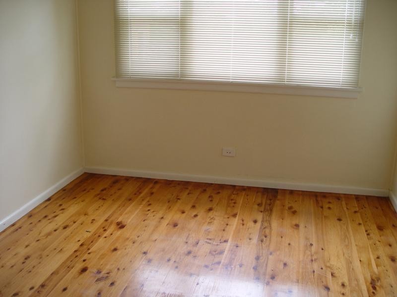 19 Garratt Ave, Fairy Meadow NSW 2519