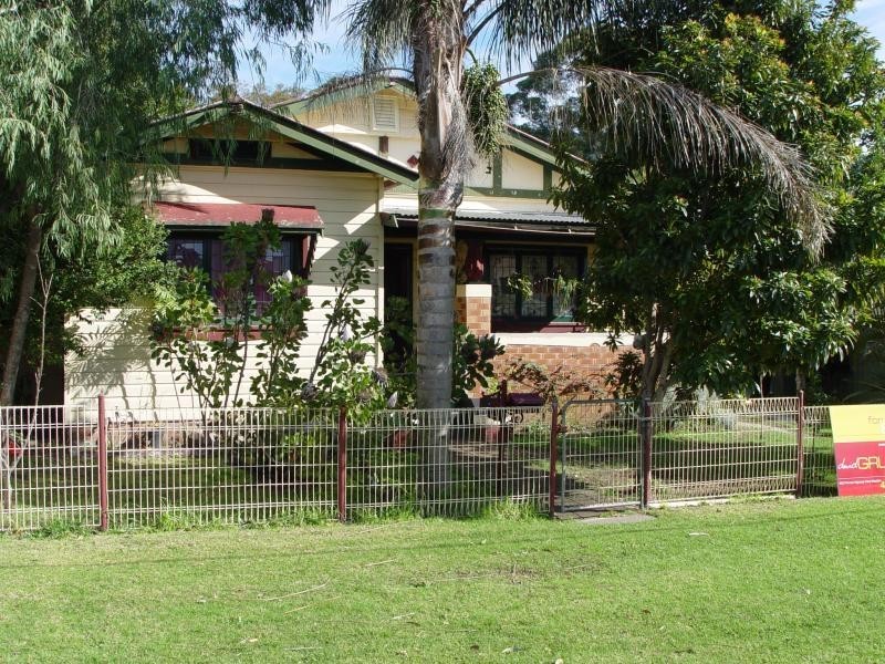 20 East  St, Russell Vale NSW 2517