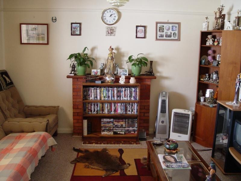 17 Chapman  St, Fairy Meadow NSW 2519