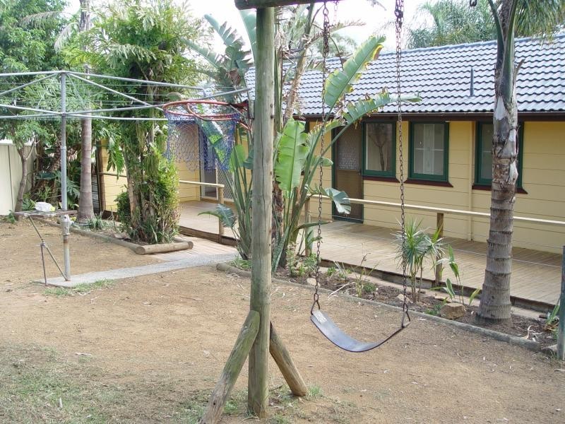 3 Warrah Pl, Unanderra NSW 2526