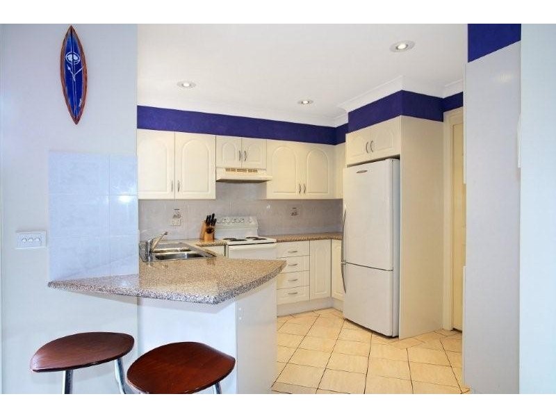 2/13-15 Russell St, Woonona NSW 2517