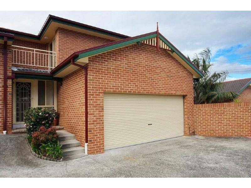 2/13-15 Russell St, Woonona NSW 2517