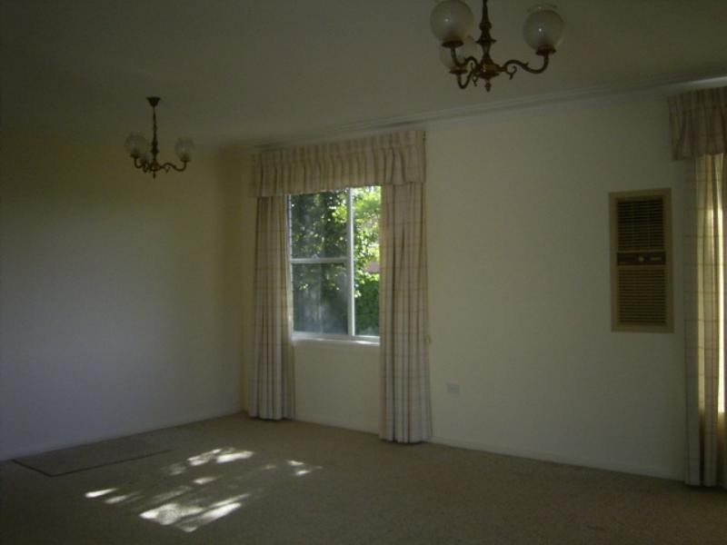 48 New Mount Pleasant Rd, Mount Pleasant NSW 2519